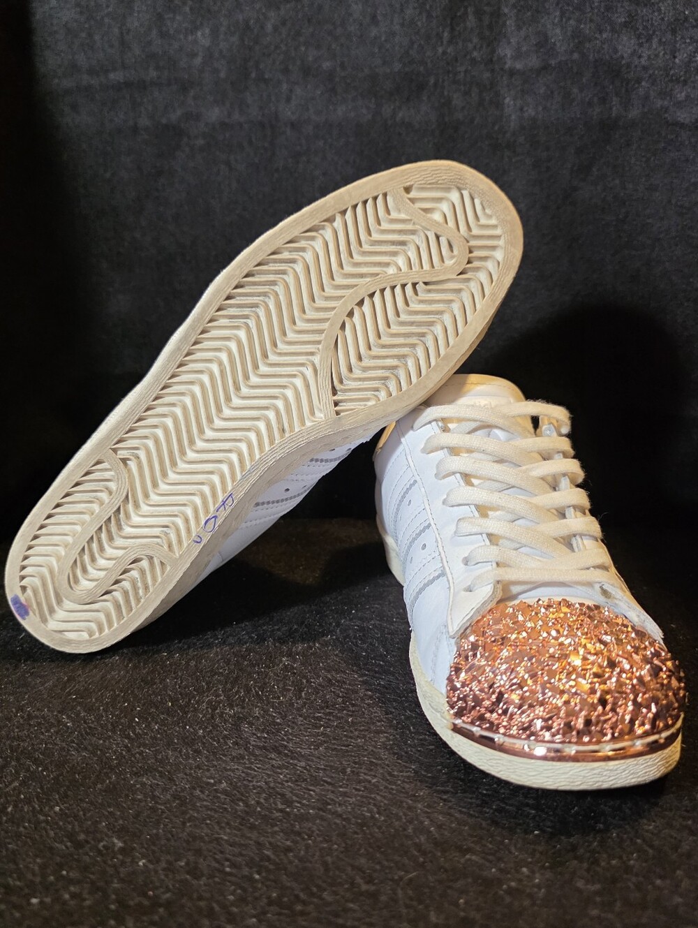 White Mens Low-Top Sneakers with Rose Gold Glitter Toe Size 7.5 - Picture 8 of 9
